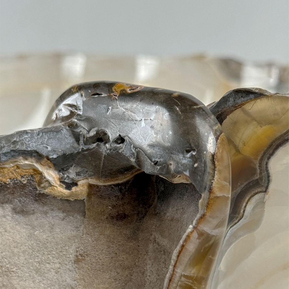 Onyx Bowl 54x51x19cm 20000028