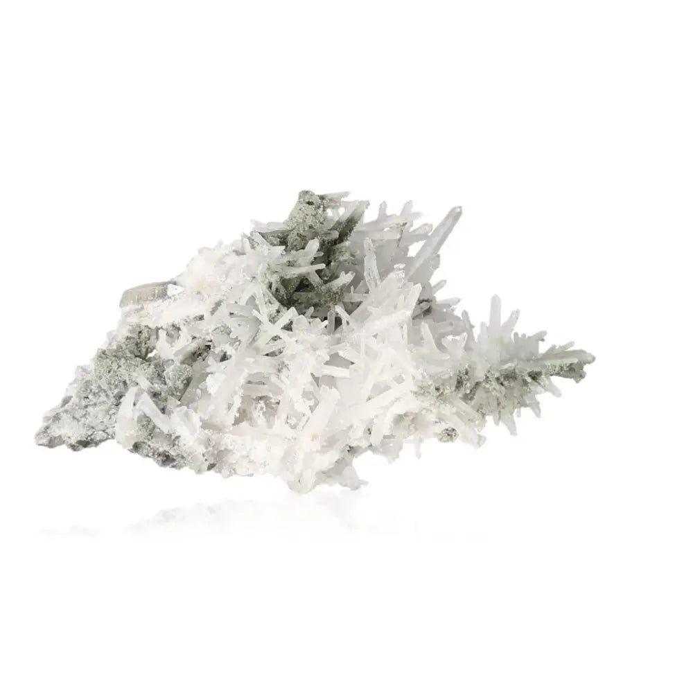 Clear quartz crystal with intricate structure, symbolizing energy amplification and mental clarity, perfect for emotional stability and balance.