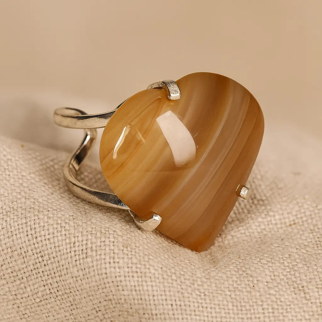 Agate Heart Cabochon Arc And Wire Ring (Silver) Sylvia Crystals Sp. z o.o.