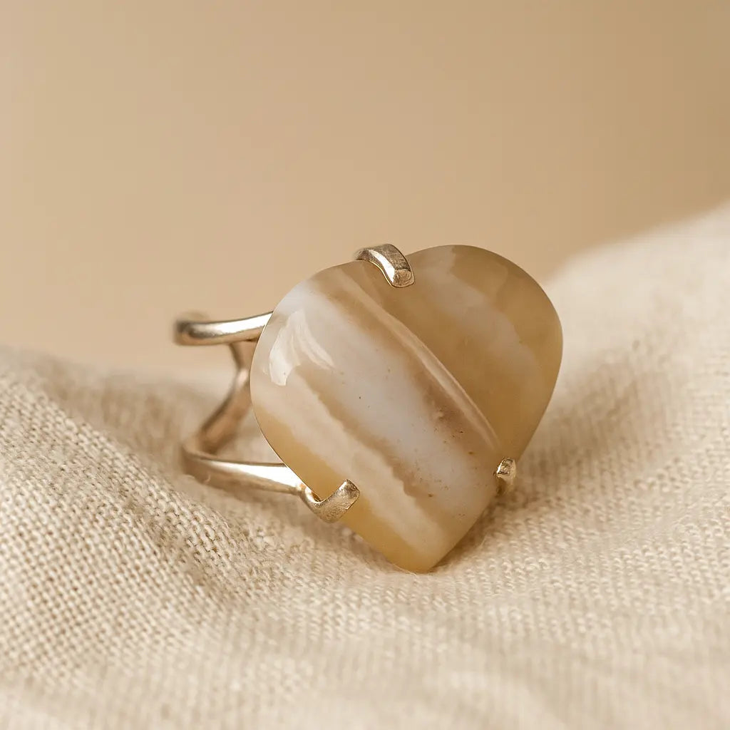Agate Heart Cabochon Arc And Wire Ring (Silver) Sylvia Crystals Sp. z o.o.