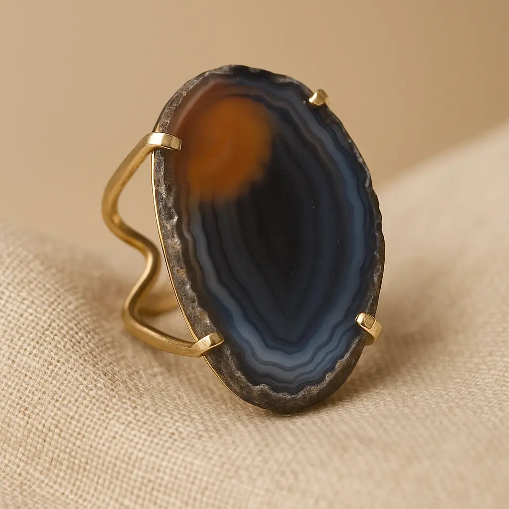 Agate Slice Arc And Wire Ring (Gold) Sylvia Crystals Sp. z o.o.