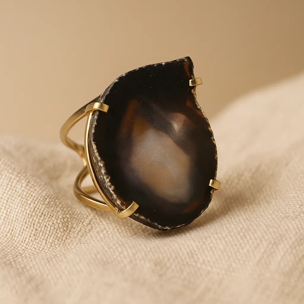Agate Slice Arc And Wire Ring (Gold) Sylvia Crystals Sp. z o.o.