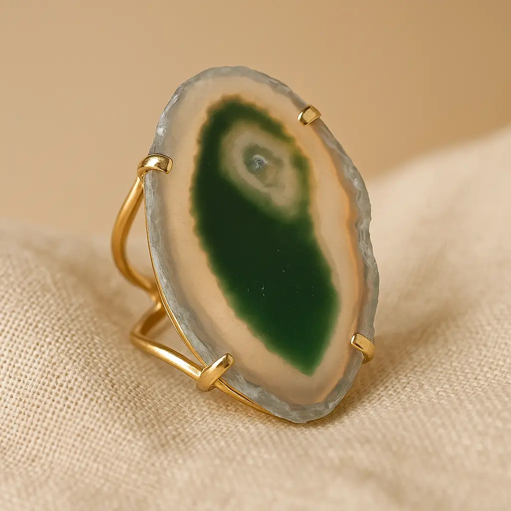 Agate Slice Arc And Wire Ring (Gold) Sylvia Crystals Sp. z o.o.