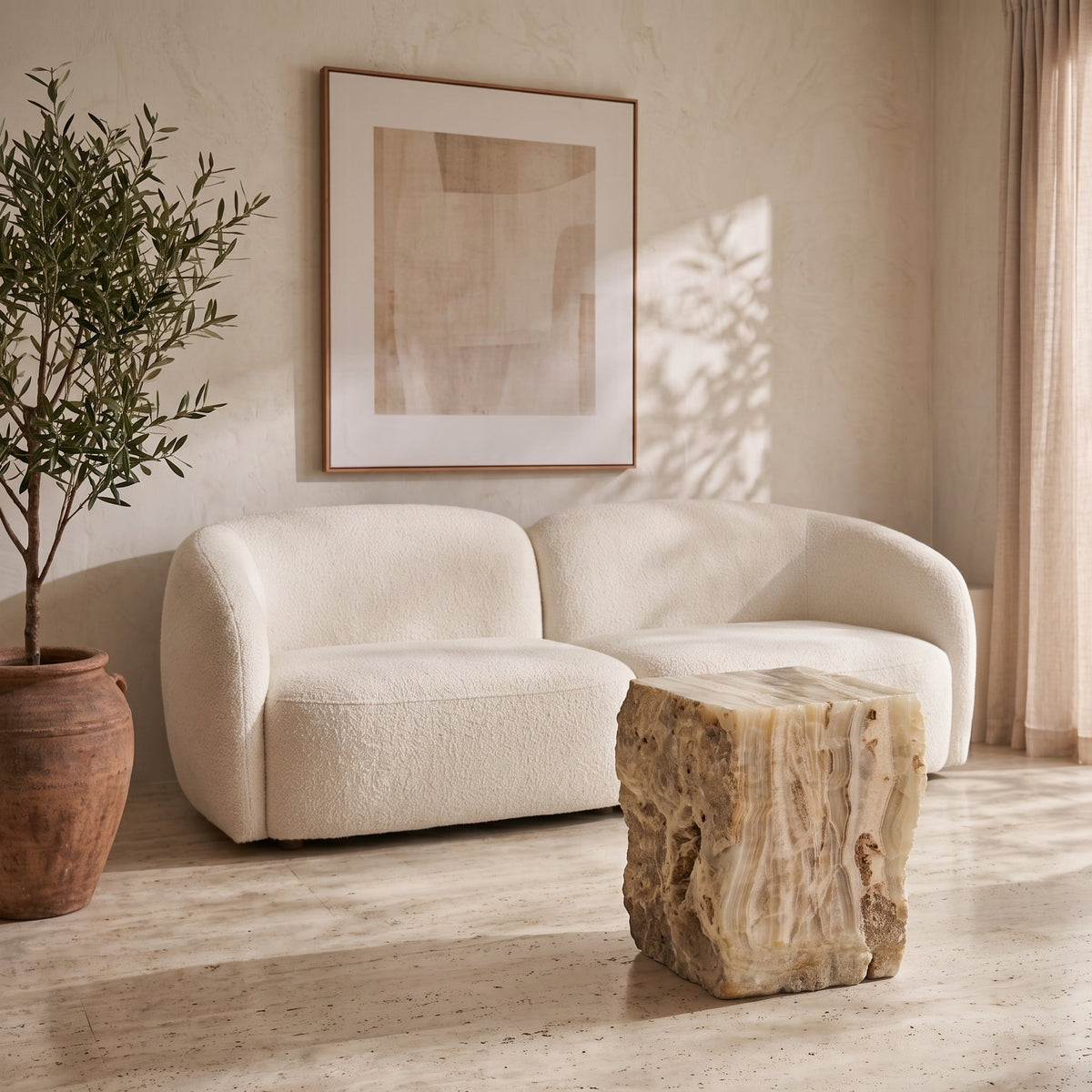 Calcite onyx plinth 430 × 500 × 330 mm