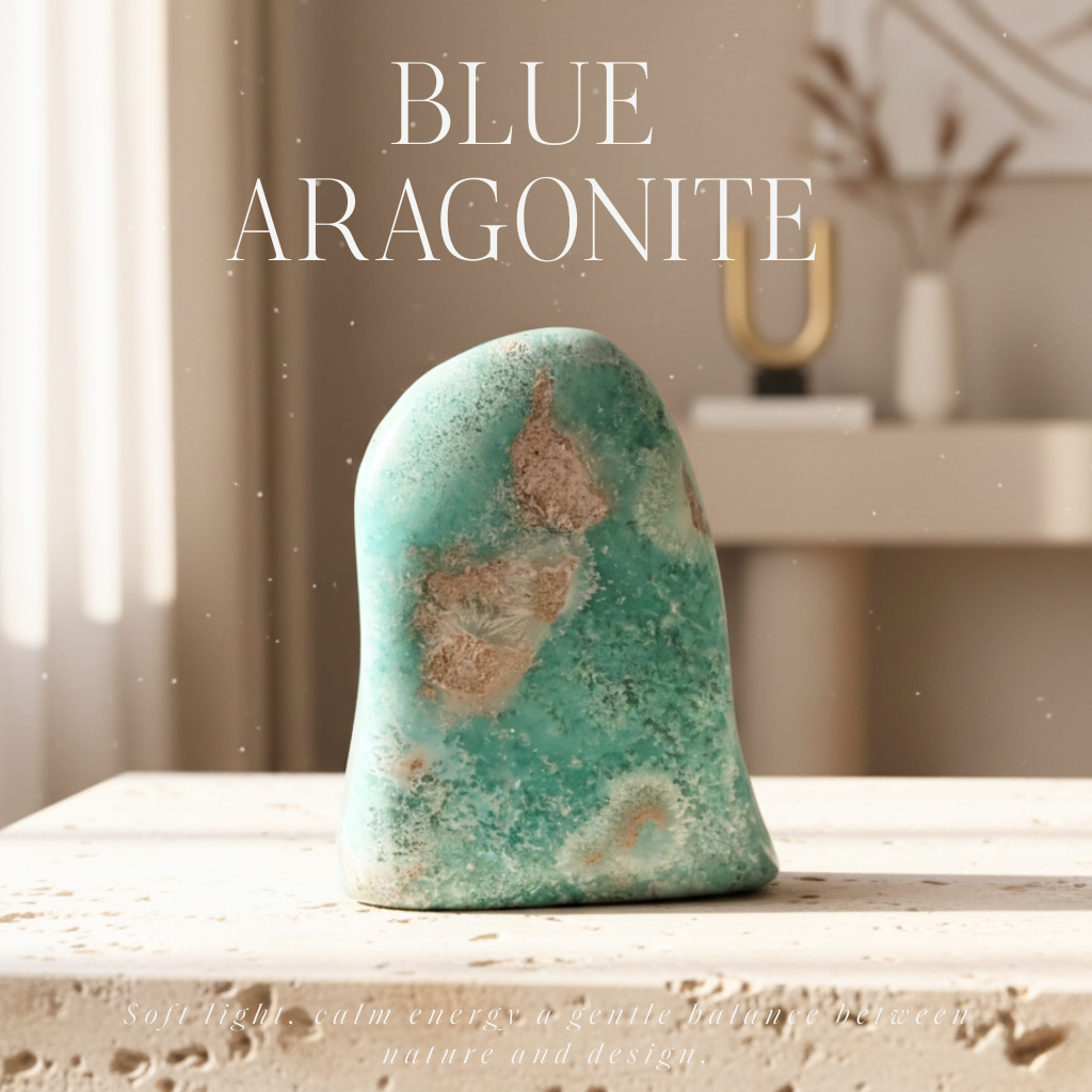 Obelisk z niebieskiego aragonitu