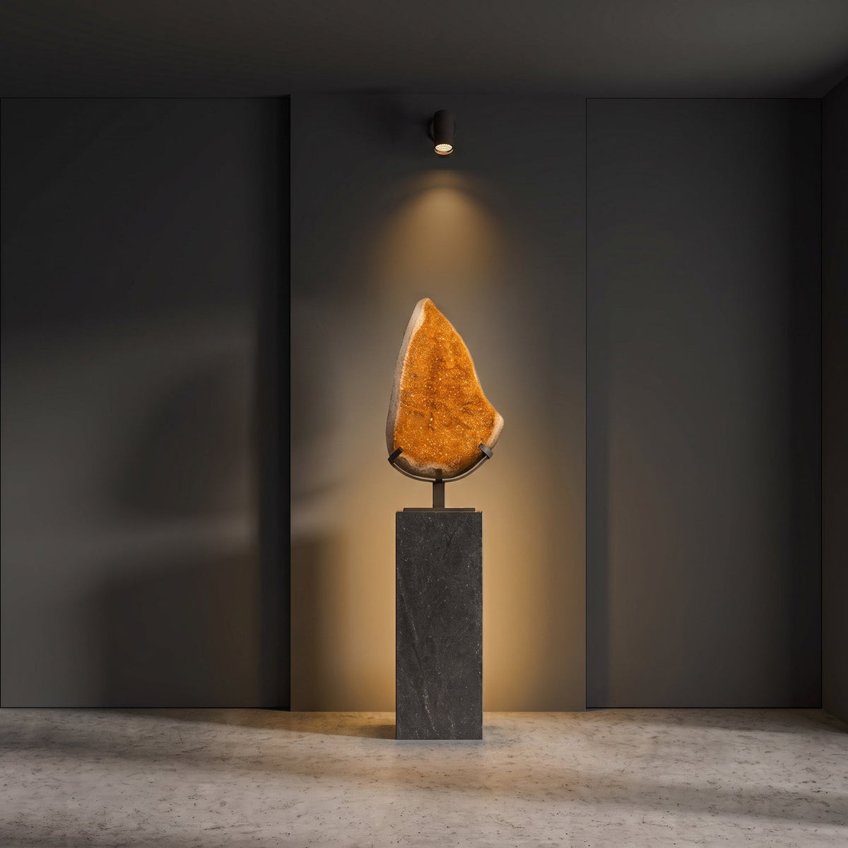The Golden Ember Citrine 10001117