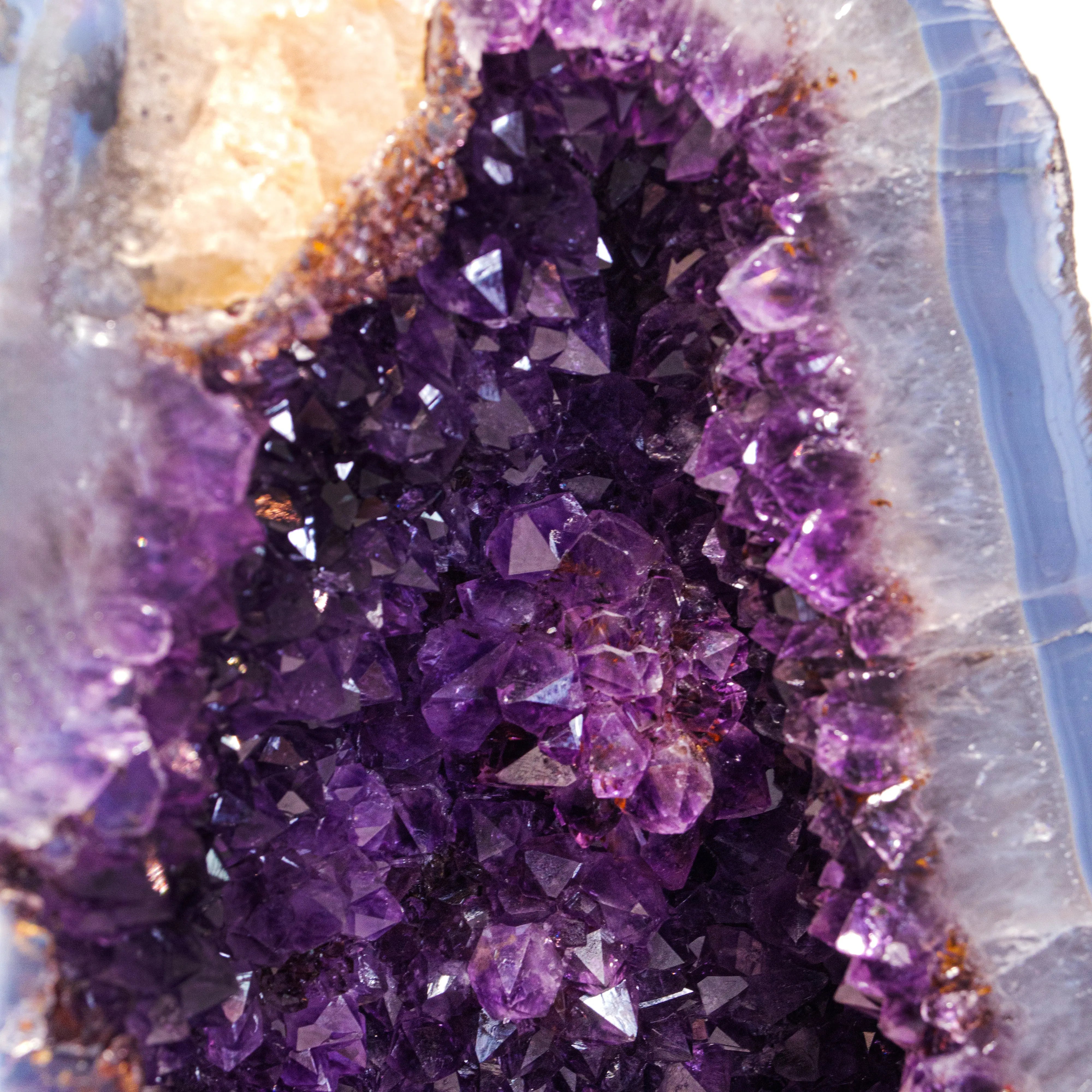 Amethyst Geode Sylvia Crystals Sp. z o.o.