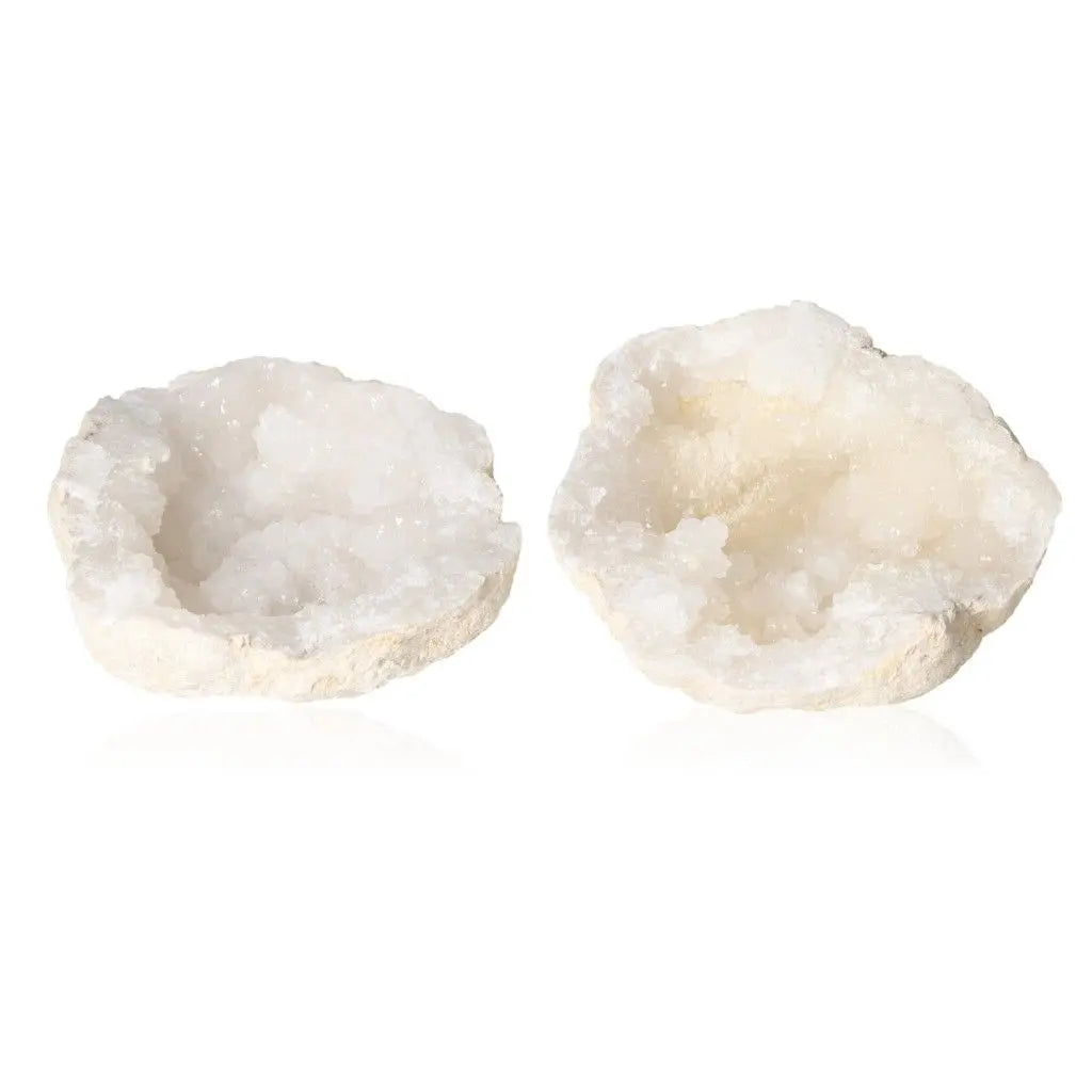 Quartz geode with sparkling white crystals, weighing 1200-2000g, showcasing its rugged exterior and elegant natural interior.