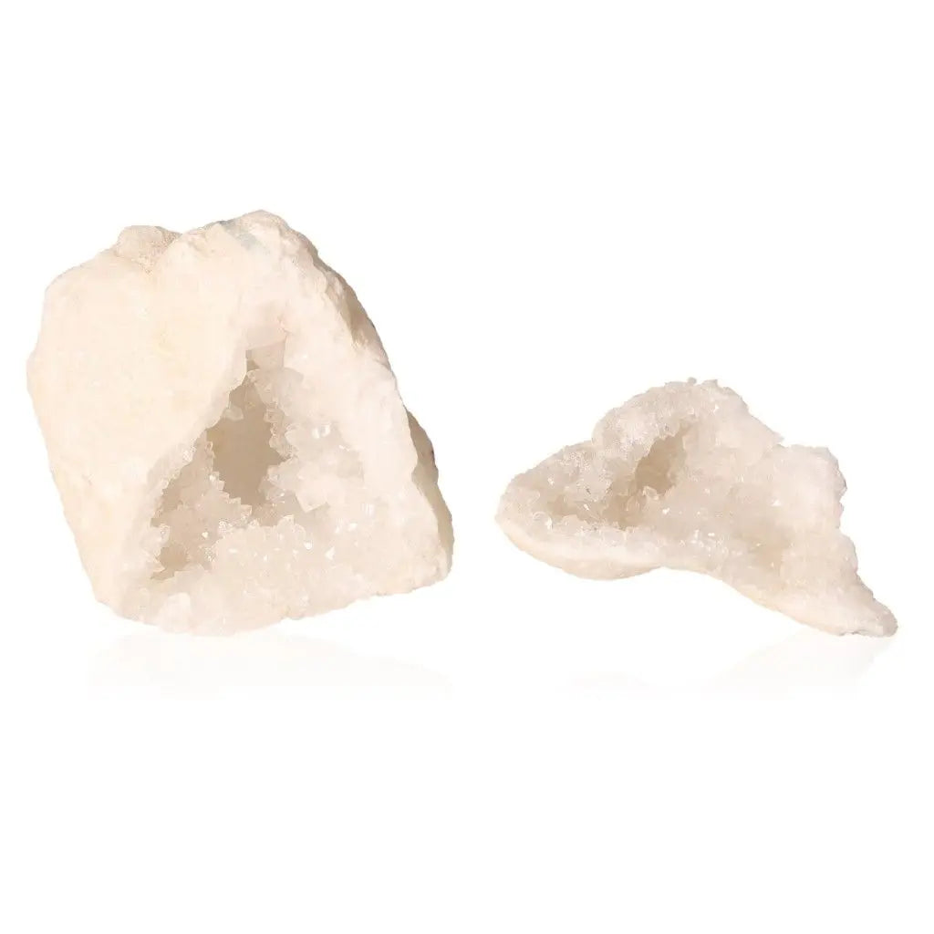 Quartz Geode 400-600g showcasing sparkling white crystals with rugged exterior, highlighting nature's artistry for tranquility and clarity.