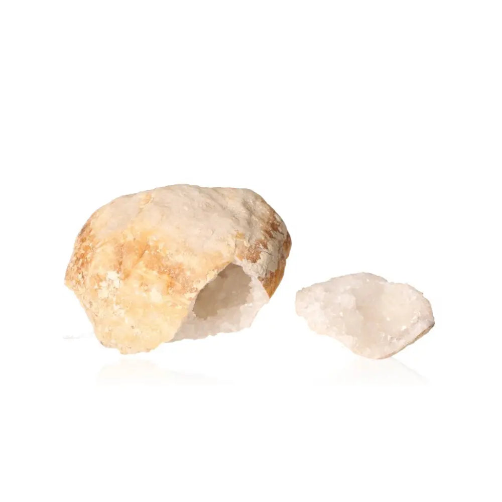 Quartz geode with rugged exterior and sparkling white crystals, weighing 900-1200g, ideal for enhancing tranquility and clarity.