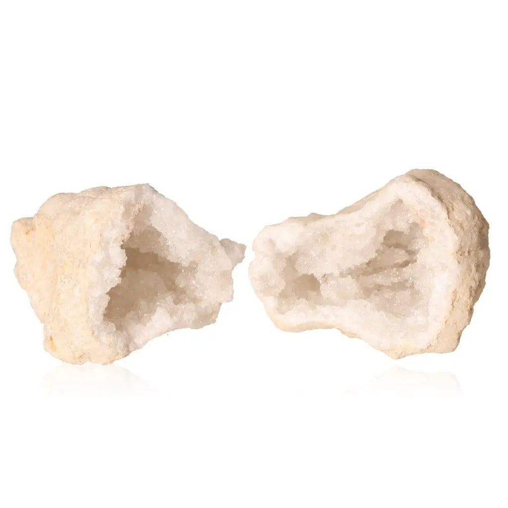 Quartz Geode (900-1200g) with sparkling white crystals and rugged exterior, enhancing tranquility and clarity.