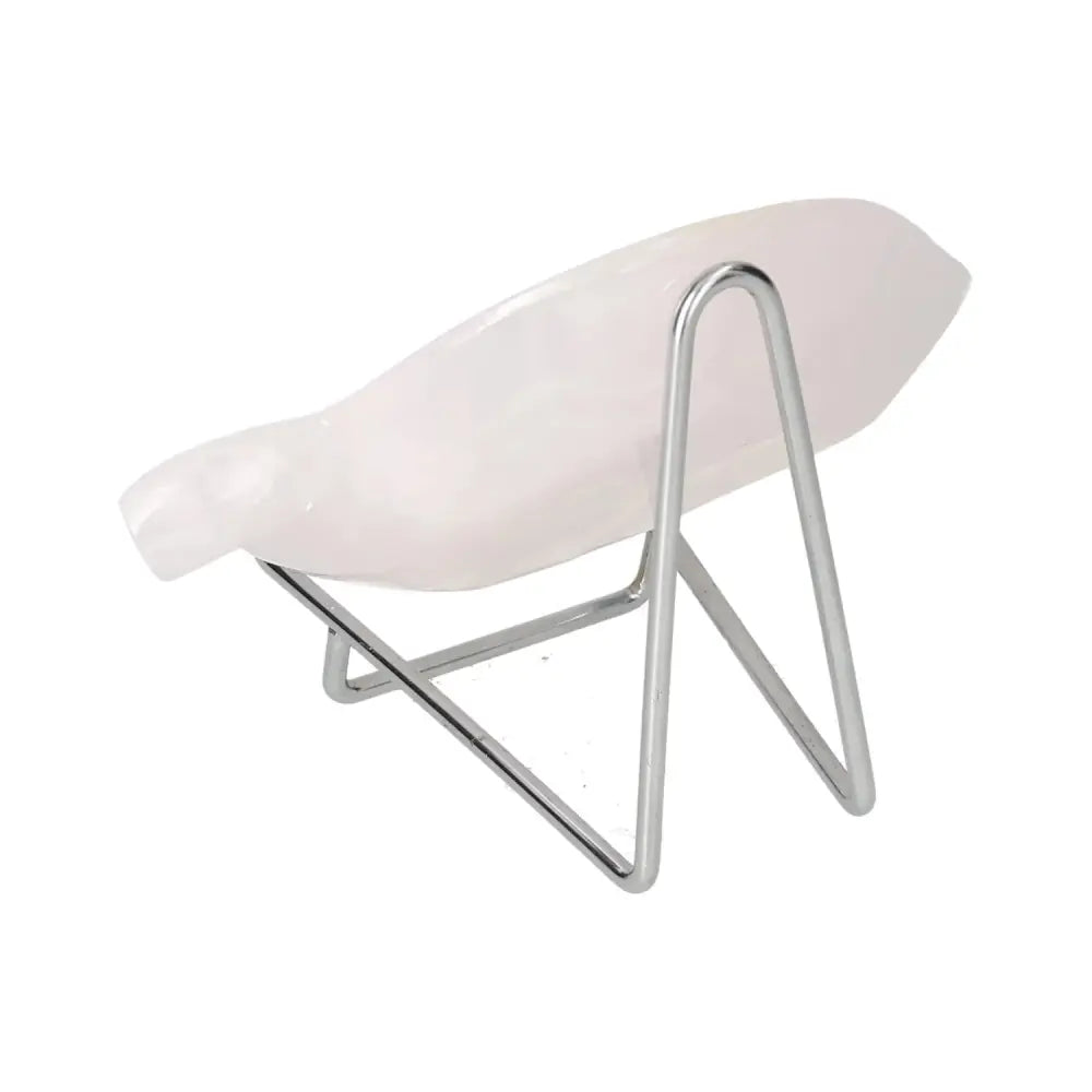 Rose Onyx Platter displayed on a metal stand, symbolizing strength and self-discipline.