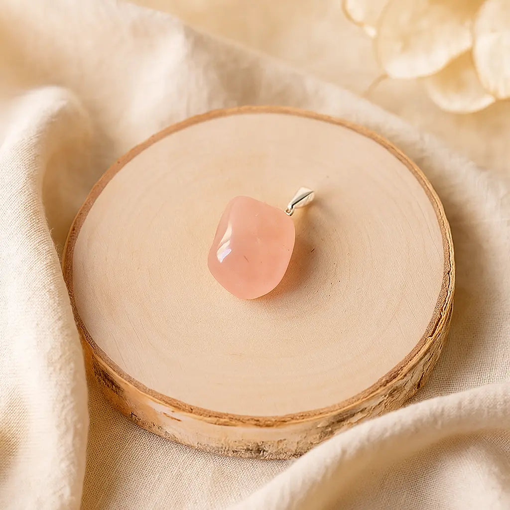 Rose Quartz Tumbled Pendant Sylvia Crystals Sp. z o.o.