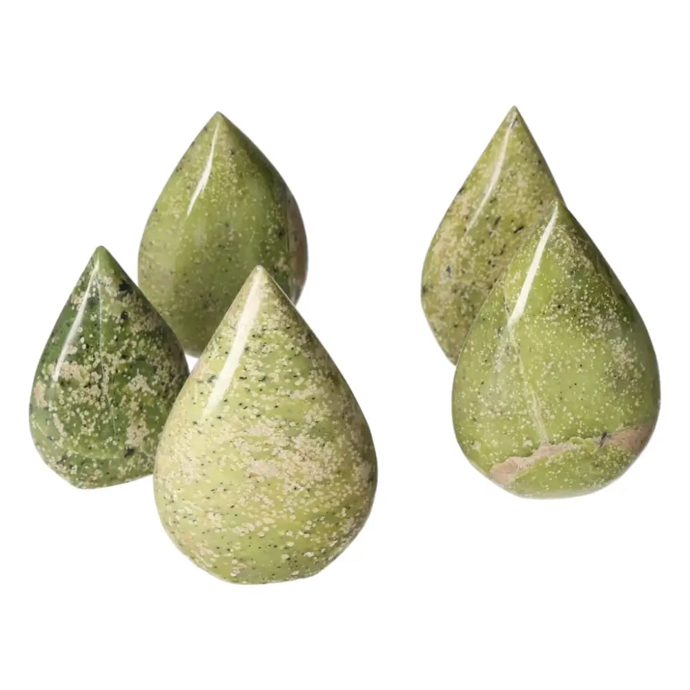 Small Serpentine Drop crystals in vibrant green, symbolizing emotional balance and spiritual growth. Ideal for meditation or décor.