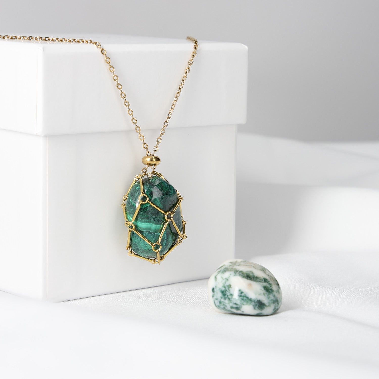 Pendant Set with 2 Interchangeable Stones CHANGE 1 900029