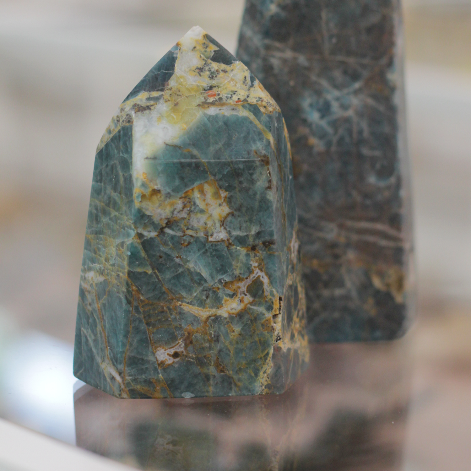 Apatite Sylvia Crystals Sp. z o.o.