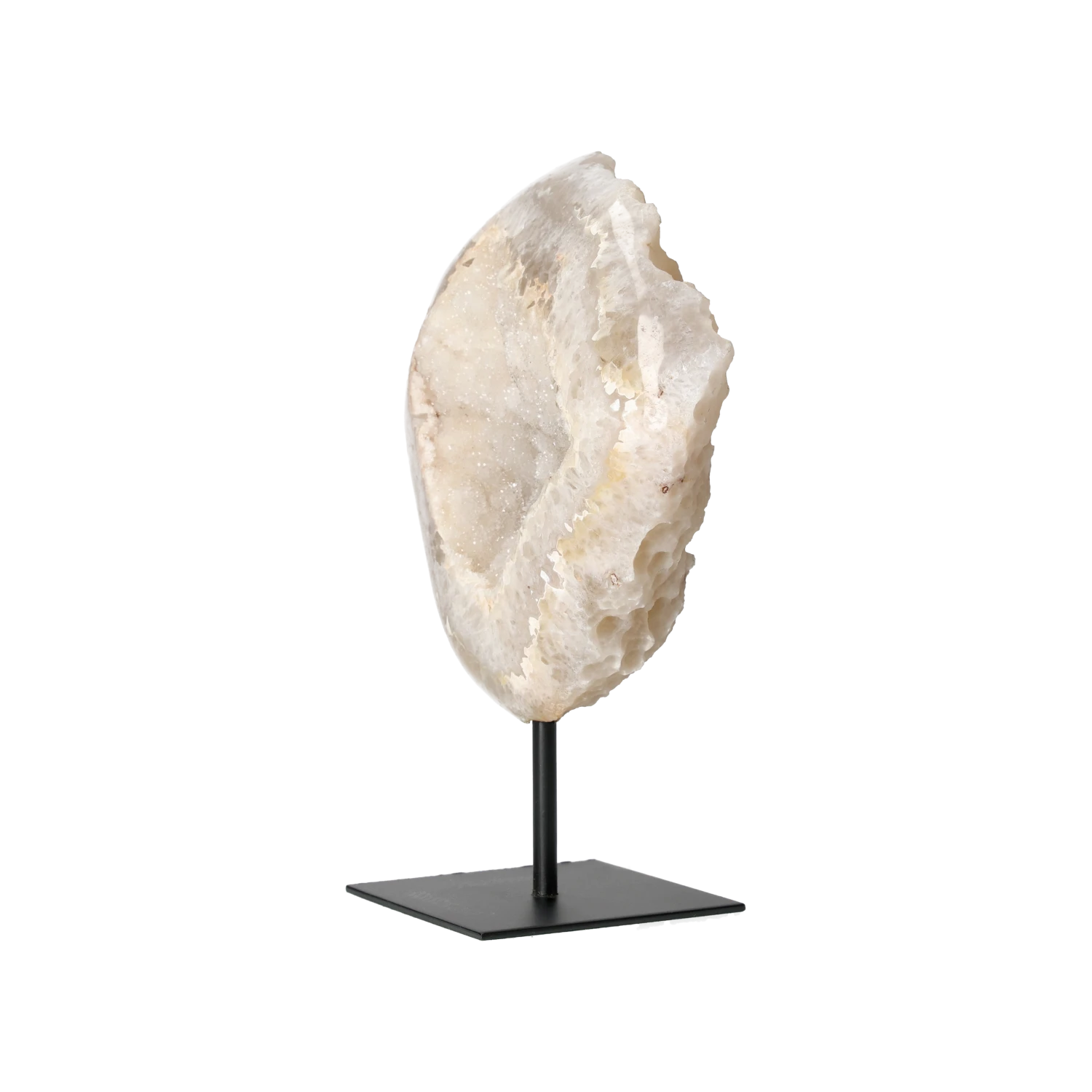 Semi polished Multi-crystallized Quartz on Metal Base 10000439