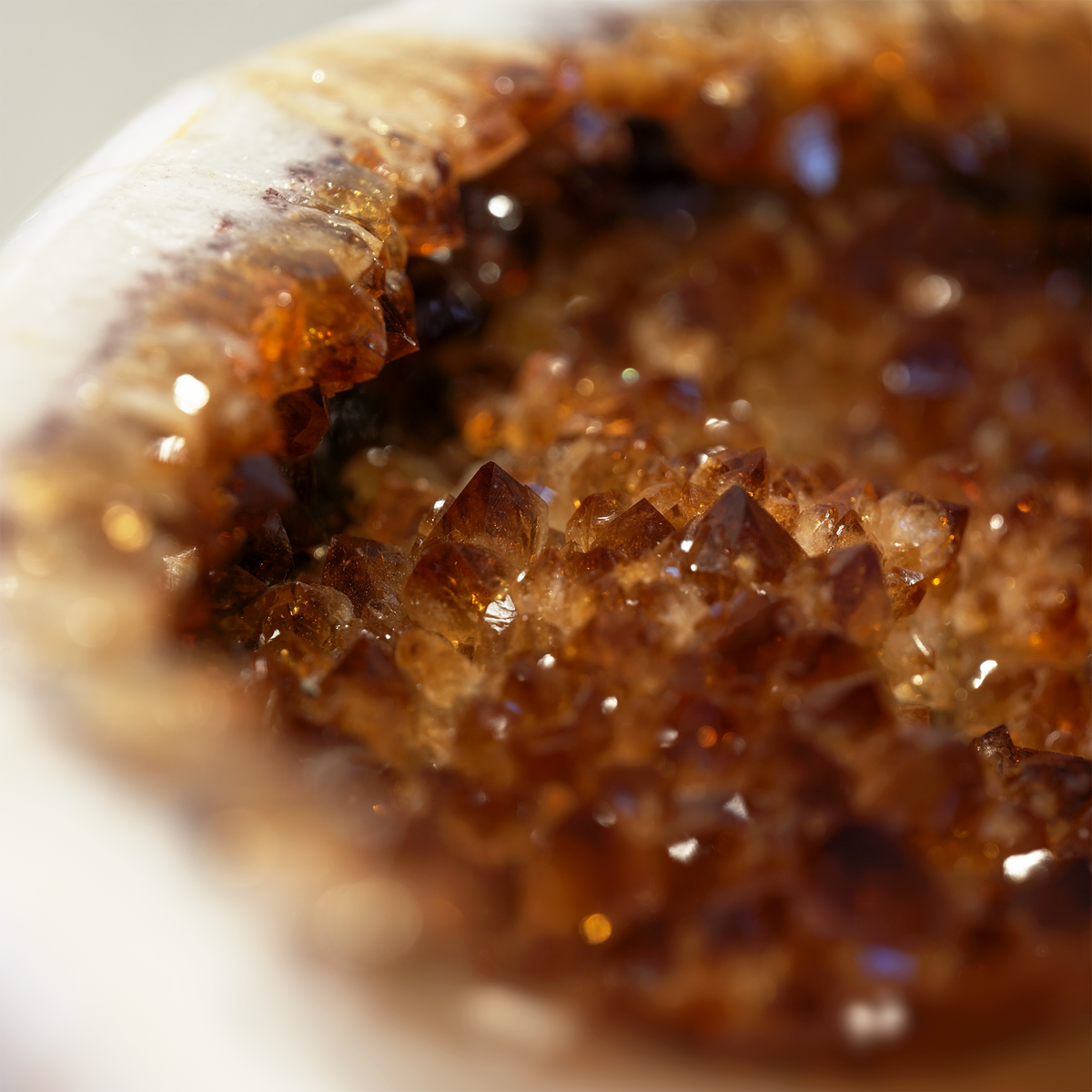 Citrine-coloured Geode 500 × 270 × 330 mm
