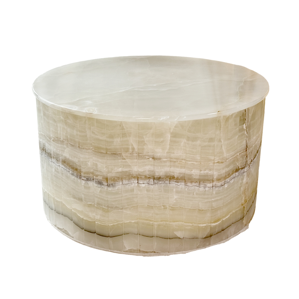 Coffee table in onyx 900 × 900 × 500 mm