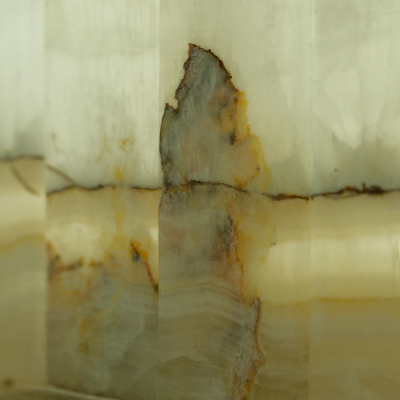 Onyx table 900 × 900 × 900 mm