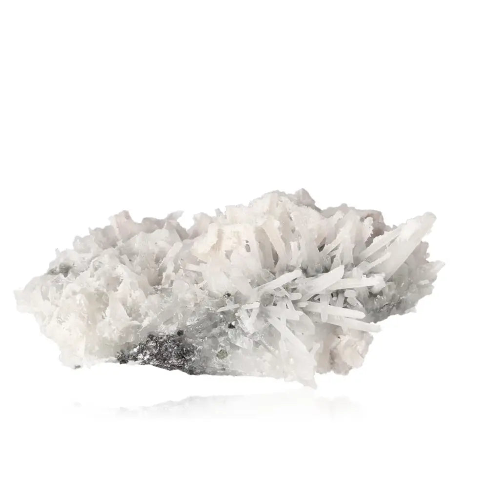 Raw quartz crystal cluster showcasing clarity and sparkle, ideal for enhancing energy flow and mental clarity in any space.