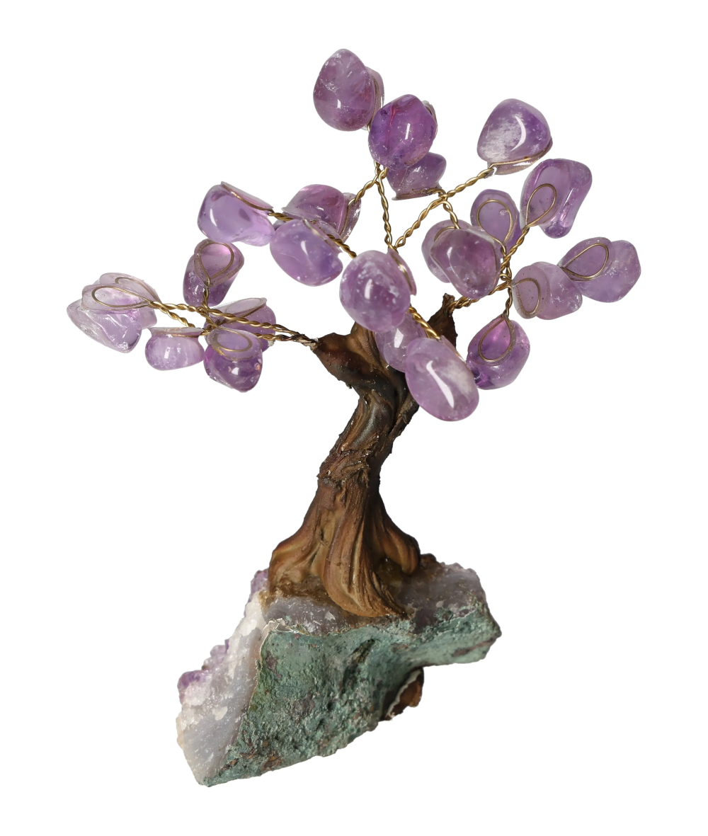Amethyst Tree 13 cm 636032 showcasing purple crystals on branches, known for reducing stress and enhancing focus.