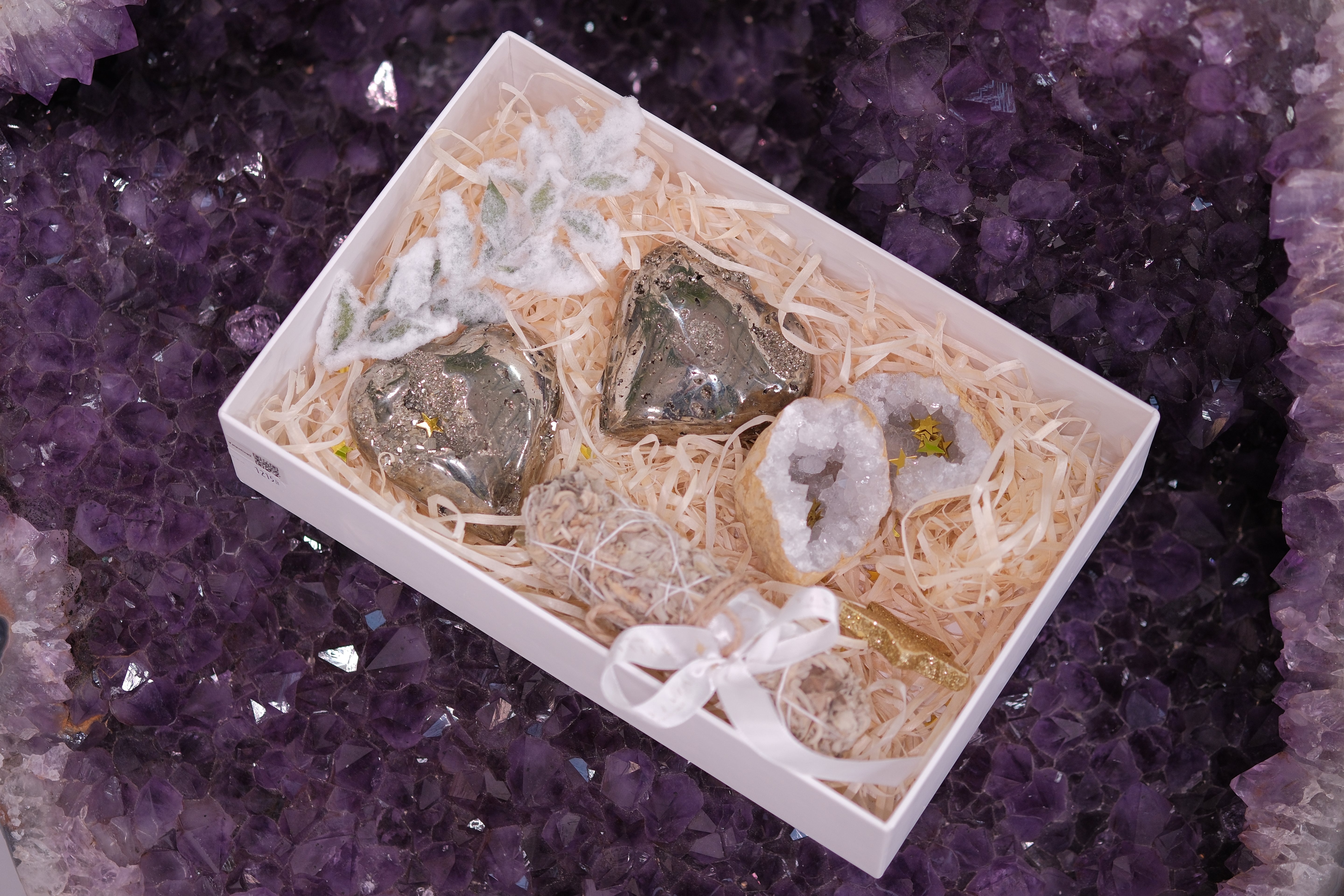 Love and Wealth Gift Box