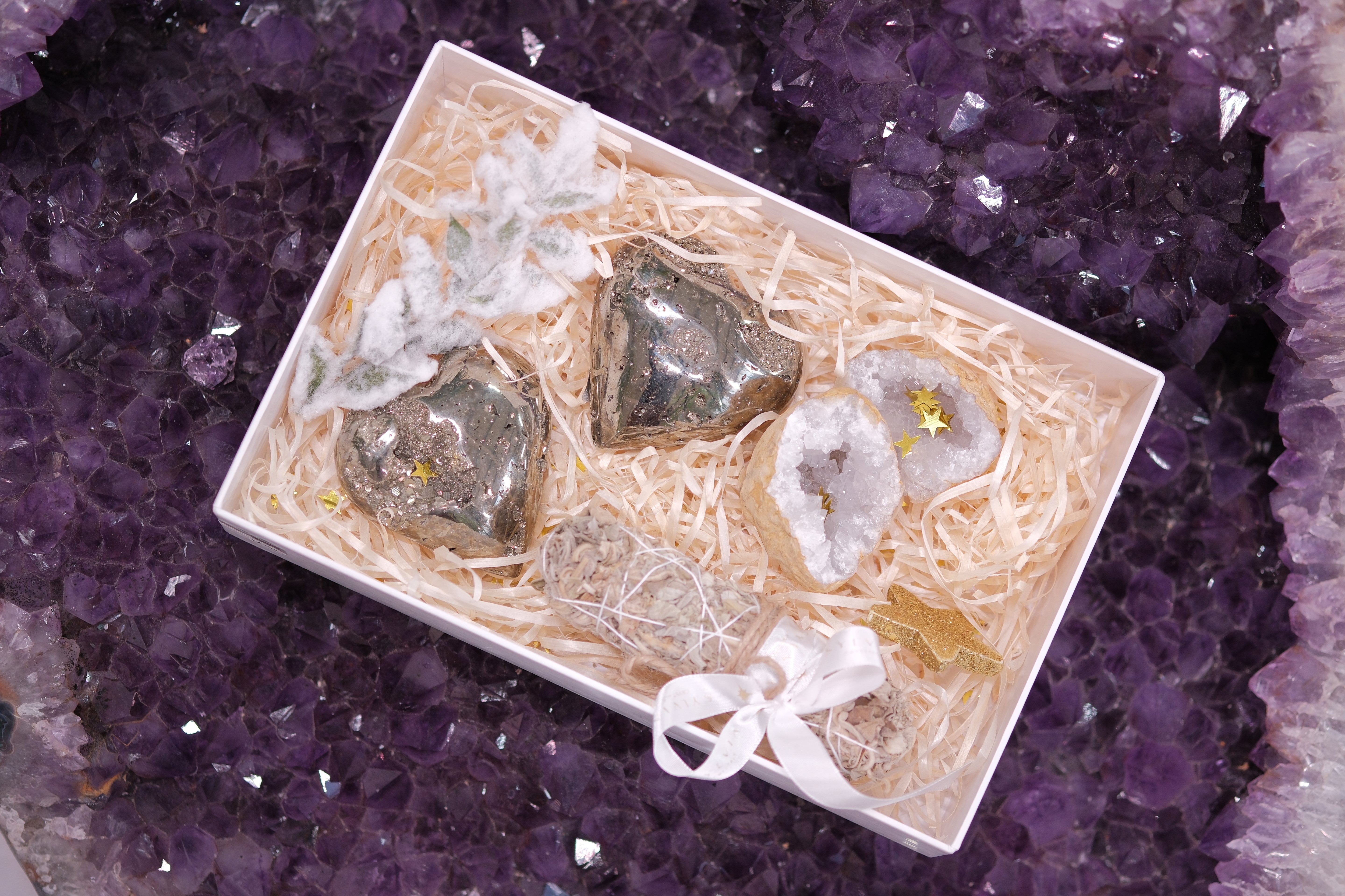 Love and Wealth Gift Box