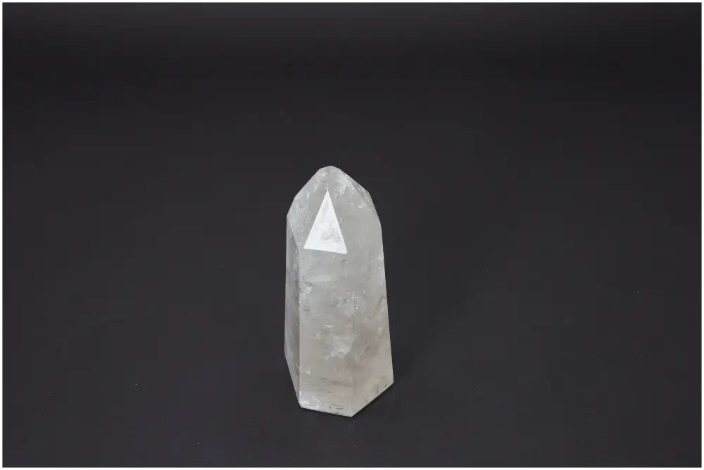 Lemurian Quartz Obelisk with unique energetic properties for chakras and zodiac signs, enhancing body and soul connection.