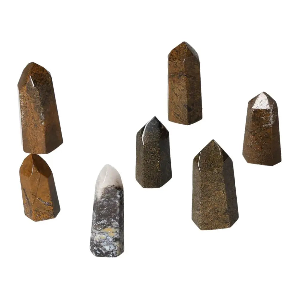 Mini Point Mahogany Obsidian stones offer strong protective energy by absorbing and neutralizing negative influences.