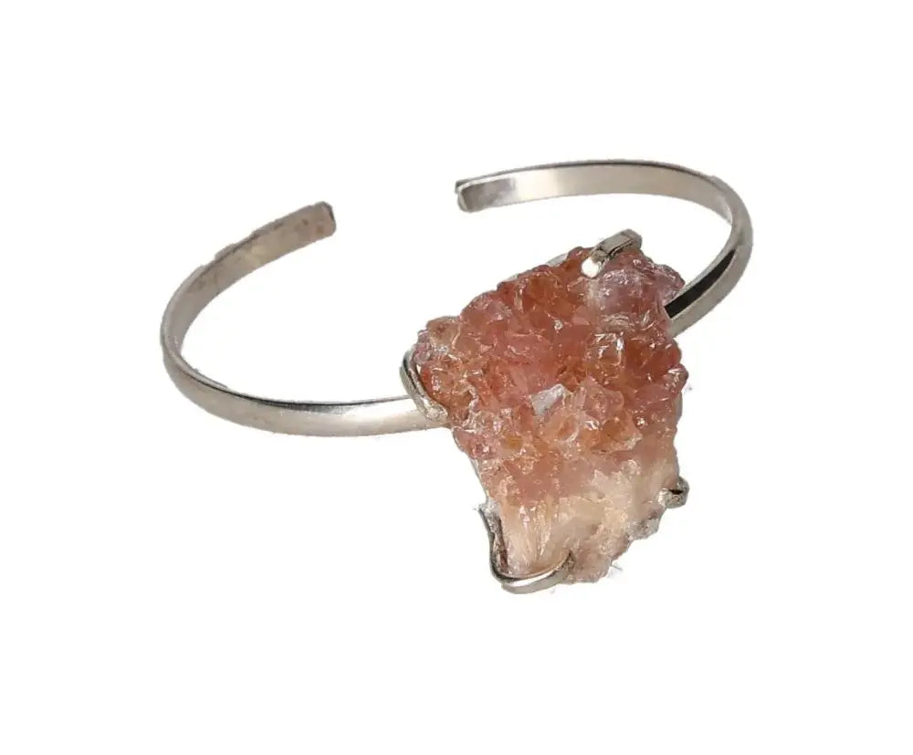 Elegant pink amethyst simple bracelet in silver, known for reducing stress and enhancing concentration.