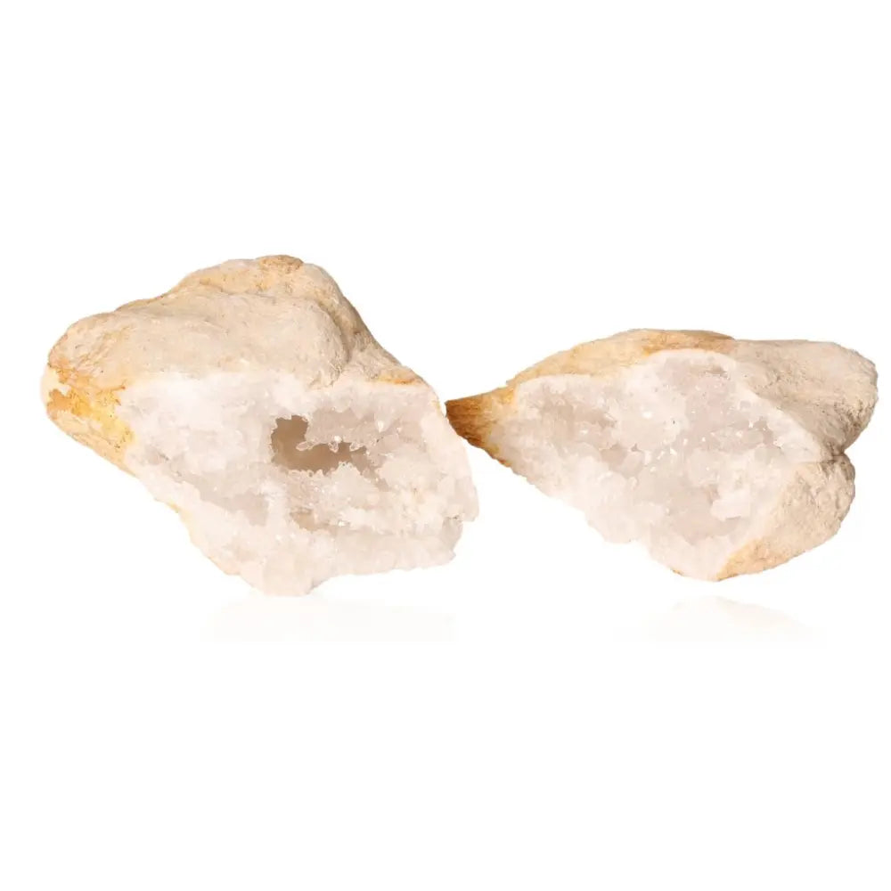 Quartz Geode 400-600g displaying sparkling white crystals, ideal for energy amplification and spiritual enhancement.