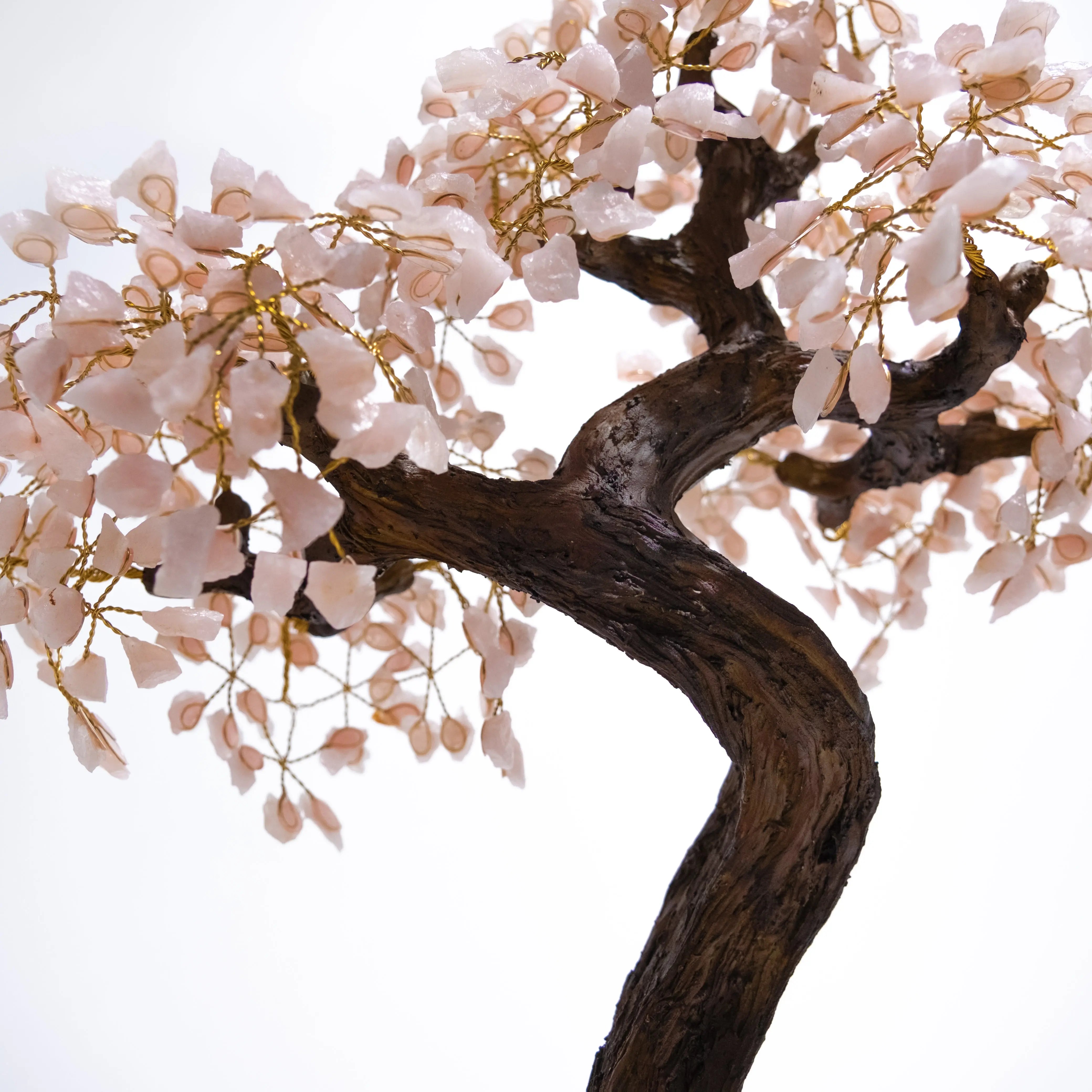 Rough Quartz Tree 55 cm, elegant quartz crystal bonsai with handcrafted wire design, enhances décor, promotes healing and balance.