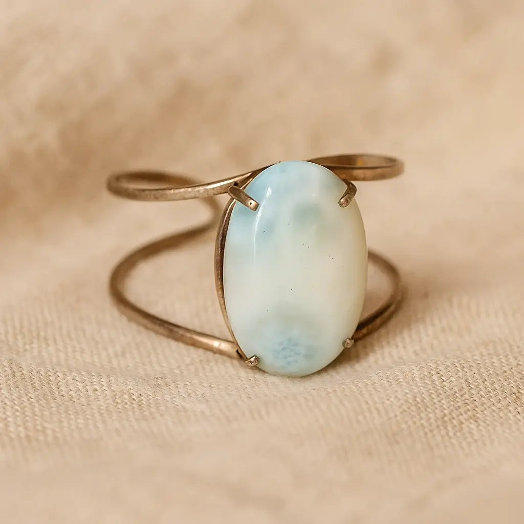 Silve Bracelet with Larimar – Tranquility and Oceanic Calm Sylvia Crystals Sp. z o.o.