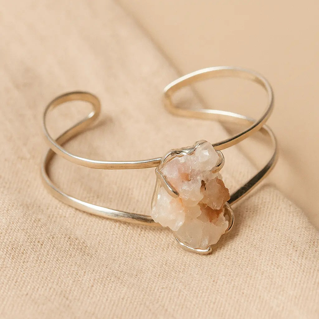 Silver Bracelet with Pink Amethyst – Calm and Heart-Centered Energy Sylvia Crystals Sp. z o.o.