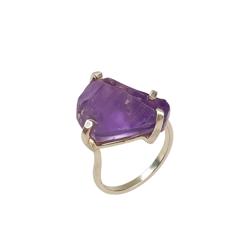 Silver Gem Ring with Amethyst – Timeless Beauty and Spiritual Grace Sylvia Crystals Sp. z o.o.