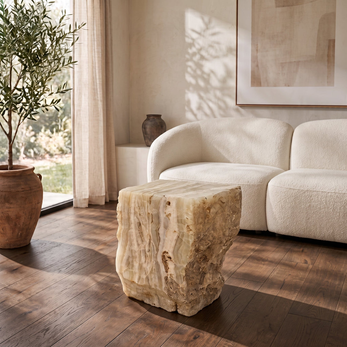 Calcite onyx plinth 430 × 500 × 330 mm