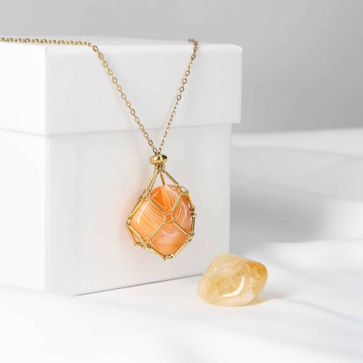 Pendant Set with 2 Interchangeable Stones SUCCESS 1   900027