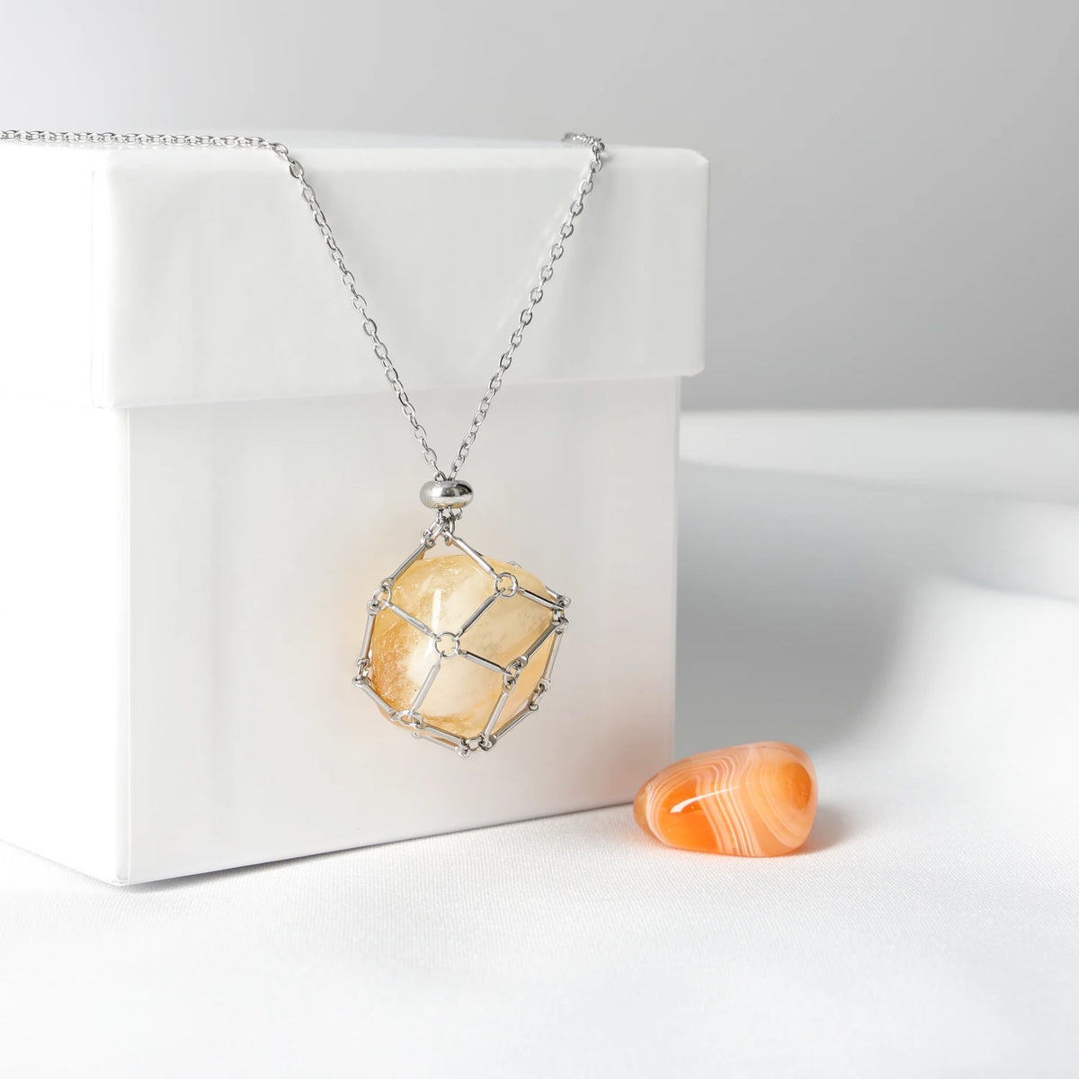 Pendant Set with 2 Interchangeable Stones SUCCESS  2 900037