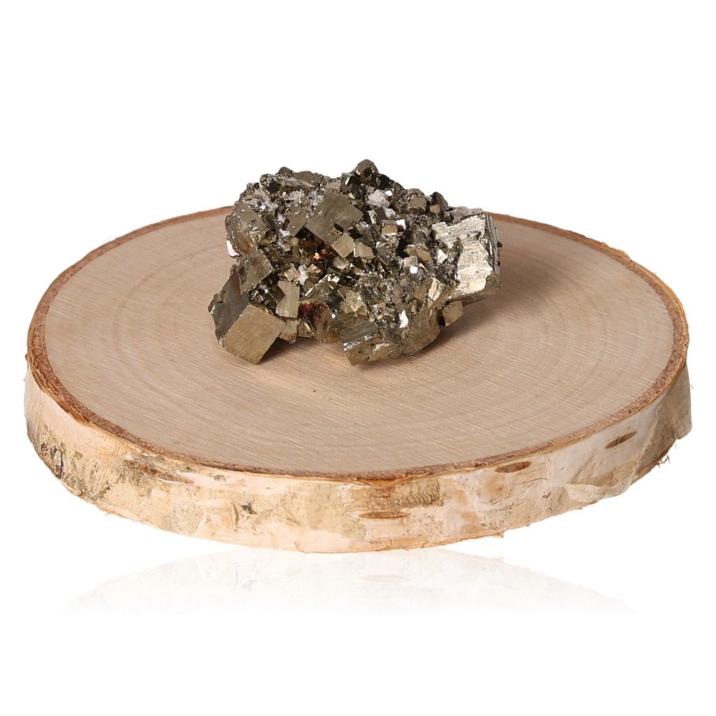 Pyrite druzy on wooden slice, boosts independence and courage, ideal for motivation and goal achievement.